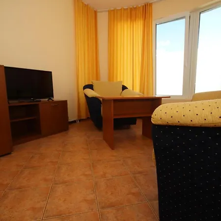 Szálloda Continental Kiten