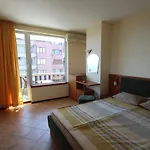 Continental Hotel 2*