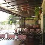Continental Hotel 2*